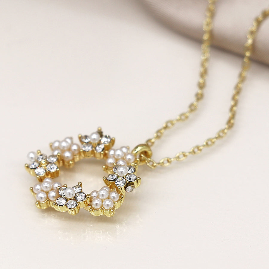 Floral Circle Stud Necklace