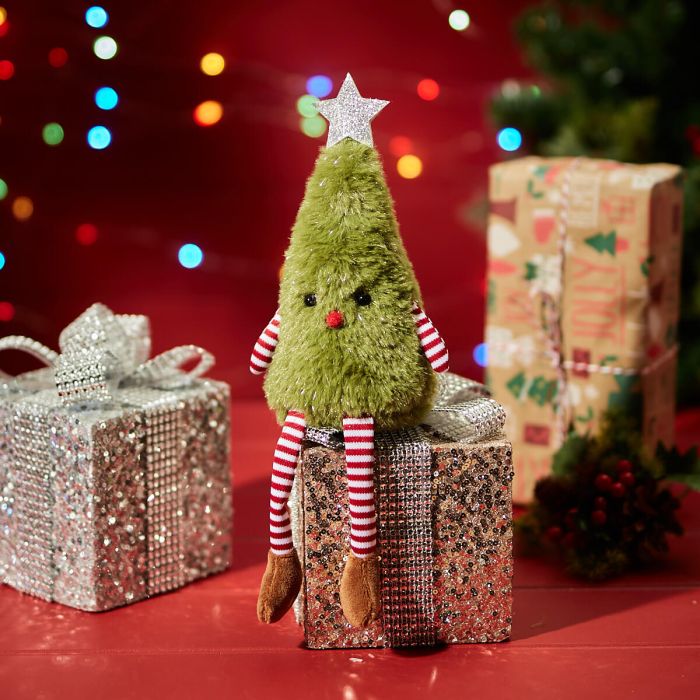 Christmas Tree Shelf Sitter