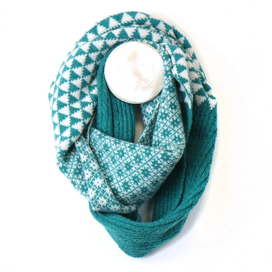 Green and White Mixed knit Scandi Snood