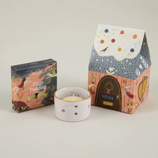 St Eval Christmas Cottage Candle - Figgy Pudding